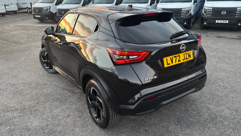 Nissan Juke 1.0 DiG-T 114 N-Connecta 5dr DCT Petrol Hatchback